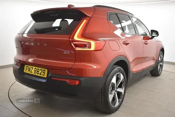 Used Volvo XC40 Plus 197 HP (144 kW) 2024 Red SUV