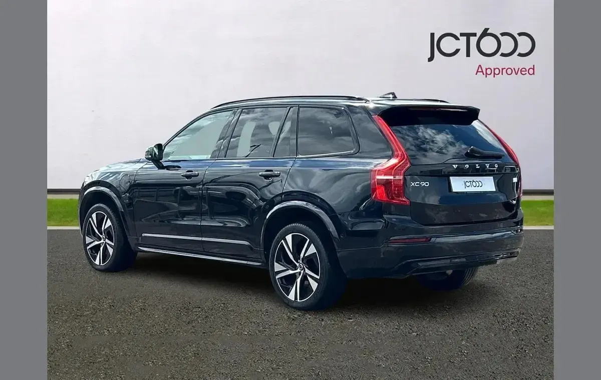 Used Volvo XC90 Plus 449 HP (330 kW) 2022 Black SUV