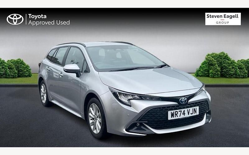 Used 2025 Toyota Corolla Estate | £25,360 - Image 1/4