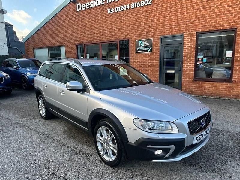 Used Volvo XC70 SE Lux 215 HP (158 kW) 2014 Silver Estate