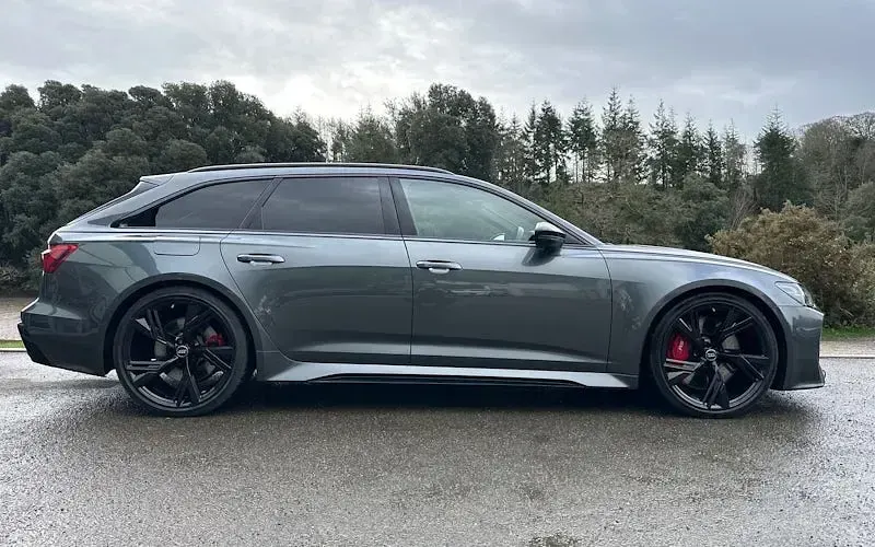 Usado Audi RS6 600 HP (441 kW) 2022 Carrinha