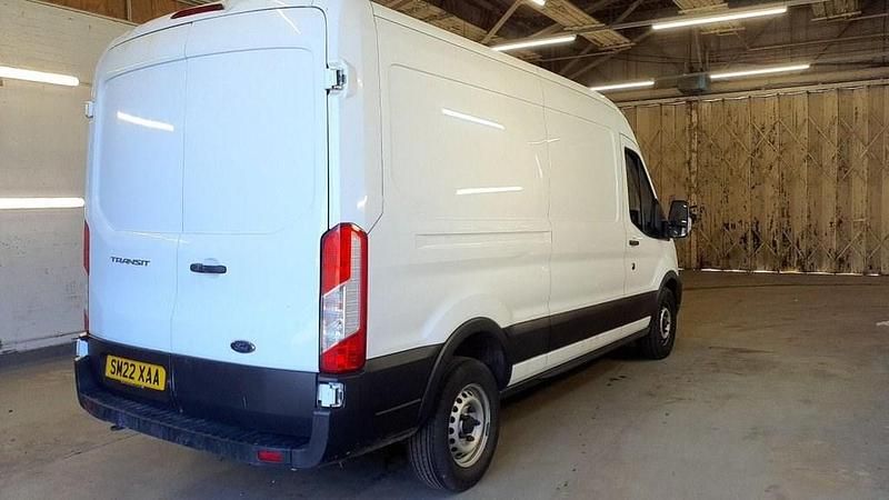Used Ford Transit 105 HP (77 kW) 2022 White Van