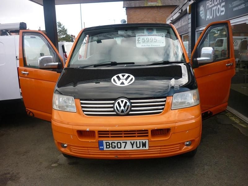 Used VW Transporter 102 HP (75 kW) 2007 Orange Van