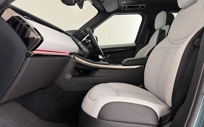 New Land Rover Range Rover Sport Autobiography 300 HP (220 kW) 2025 SUV