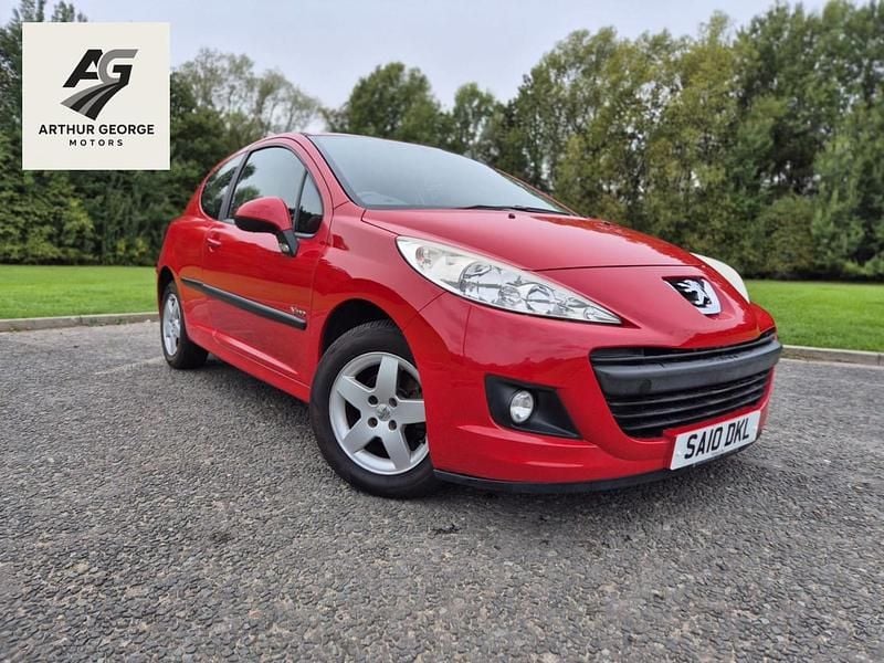 Red Used 2010 Peugeot 207 Hatchback | £1,690 (Fair price) - Image 1/4