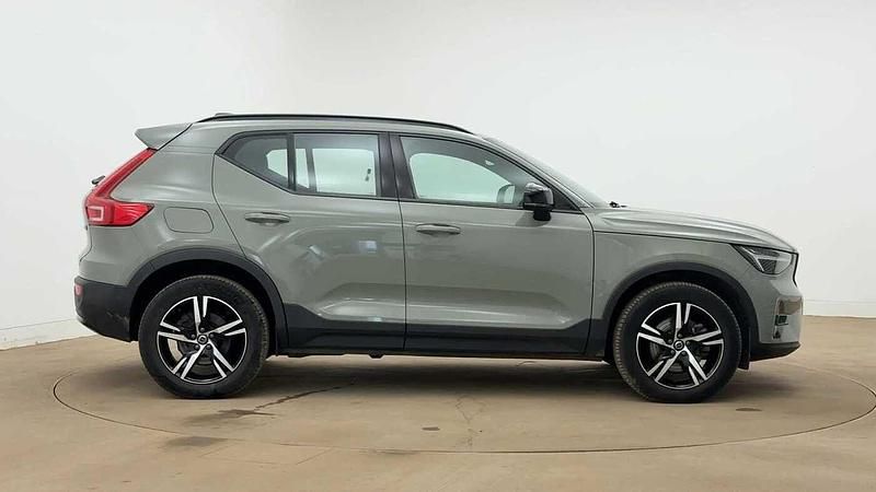Used Volvo XC40 Plus 197 HP (144 kW) 2022 Sage green SUV