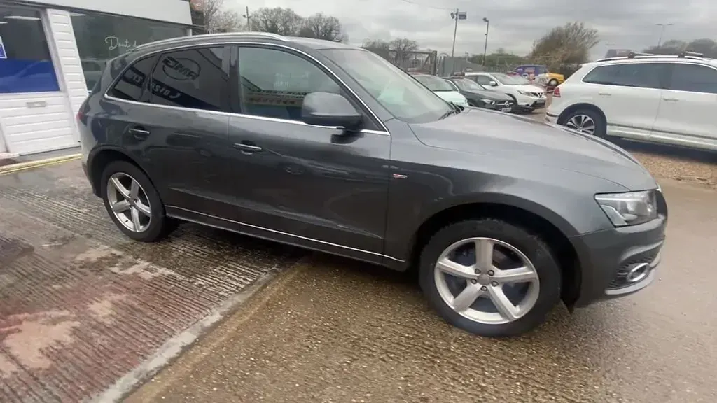 Used Audi Q5 S-Line 170 HP (125 kW) 2011 Grey SUV