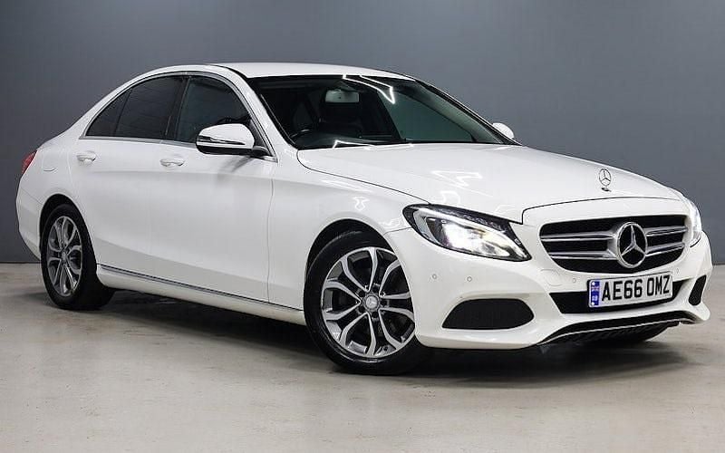 Used Mercedes C220 170 HP (125 kW) 2016 White Sedan