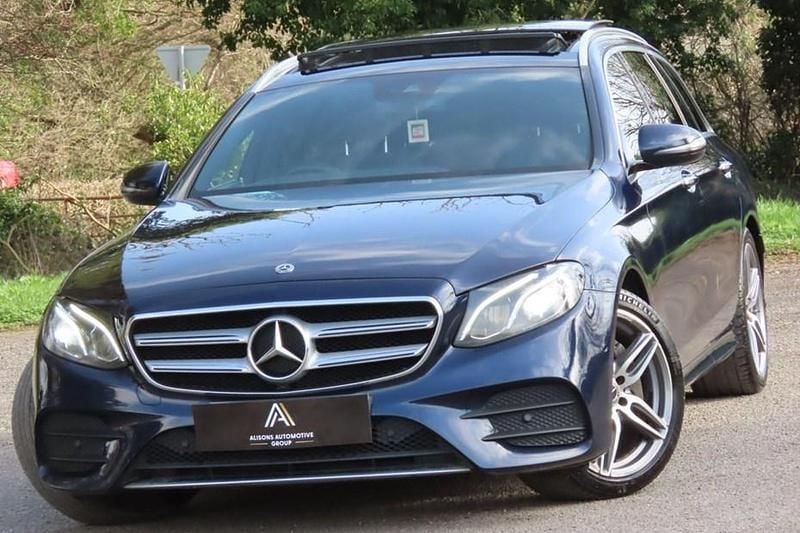 Used Mercedes E350 AMG Line Premium 258 HP (189 kW) 2017 Blue Estate
