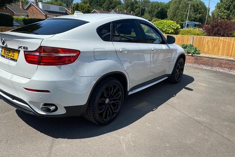 White Used 2012 BMW X6 SUV | £6,900 (Super price) - Image 1/1
