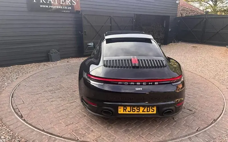 Used Porsche 992 385 HP (283 kW) 2023 Coupe