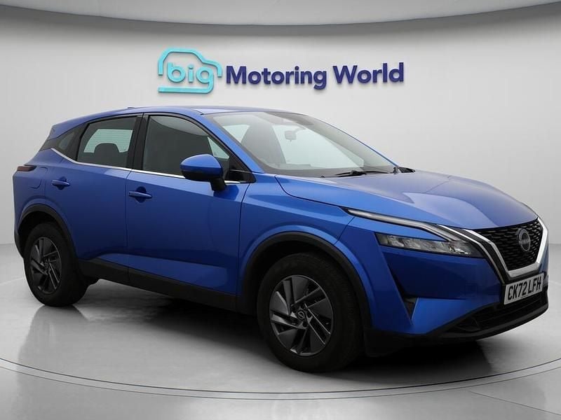 Blue Used 2022 Nissan Qashqai Acenta Premium SUV | £14,200 (Good price) - Image 1/4