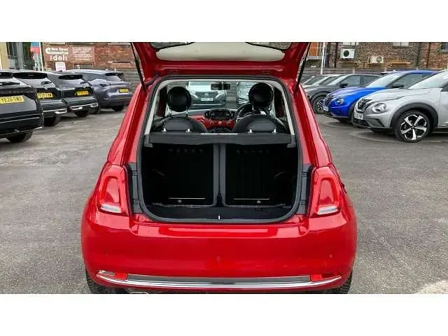 Used Fiat 500 Lounge 69 HP (50 kW) 2018 Red Hatchback