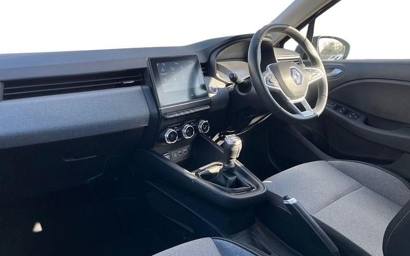 Used Renault Clio V Evolution 90 HP (66 kW) 2024 Black  Hatchback