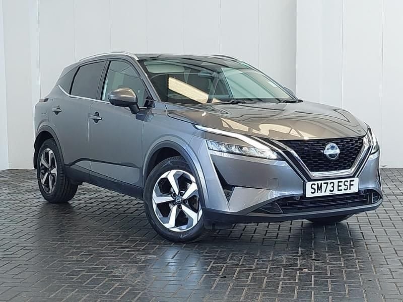 Grey Used 2023 Nissan Qashqai N-Connecta SUV | £18,498 (Fair price) - Image 1/4