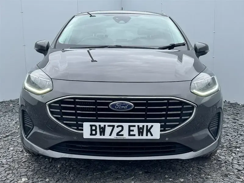 Used Ford Fiesta Titanium X 100 HP (73 kW) 2023 Grey Hatchback