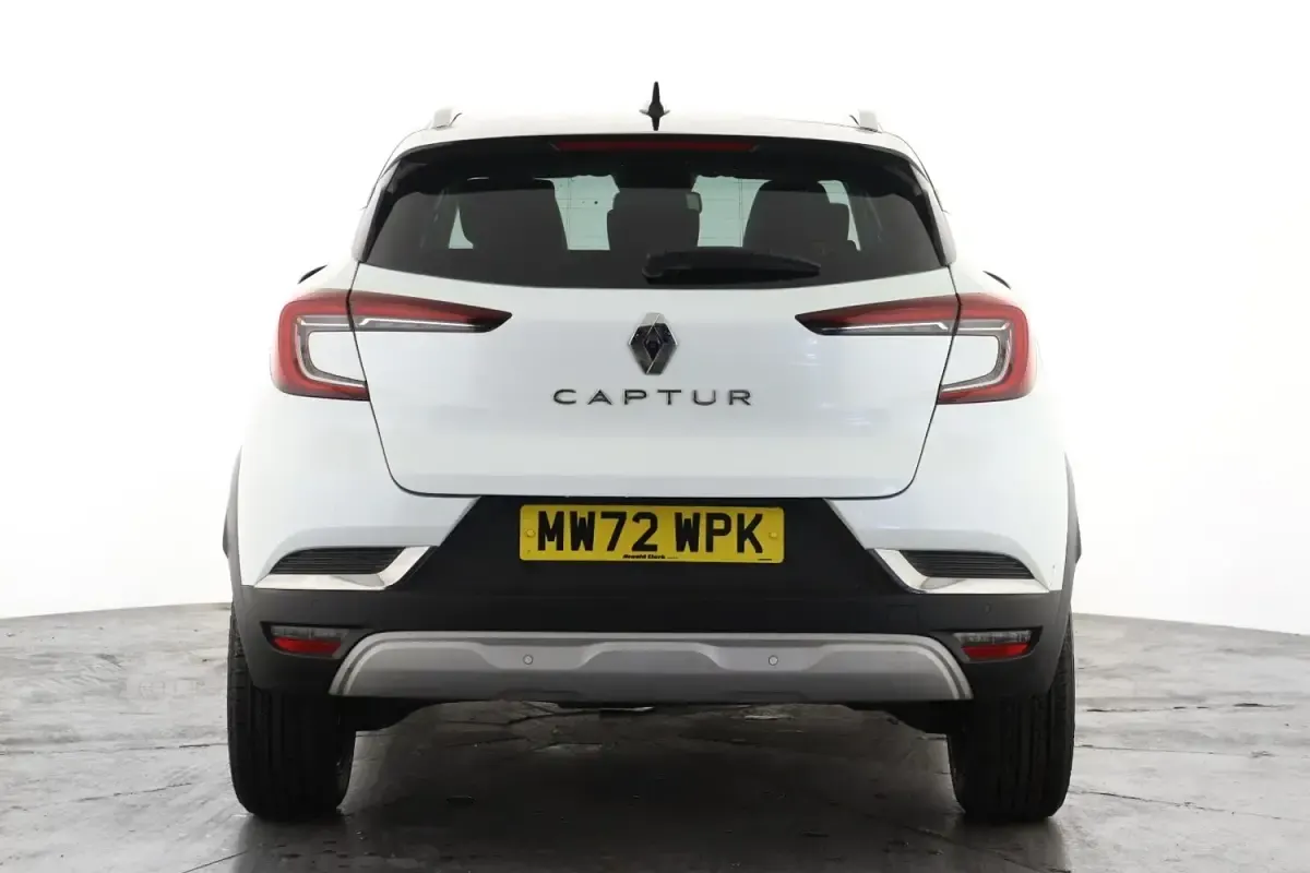 Gebraucht Renault Captur Techno 91 PS (66 kW) 2022 Weiß SUV