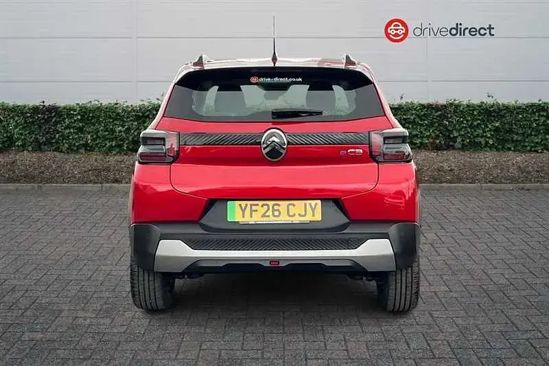 Used Citroën e-C3 83 kW (113 HP) 2026 Red Hatchback