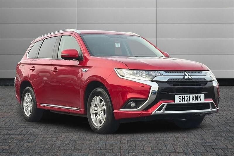 Red Used 2021 Mitsubishi Outlander P-HEV SUV | £17,590 (Fair price) - Image 1/4