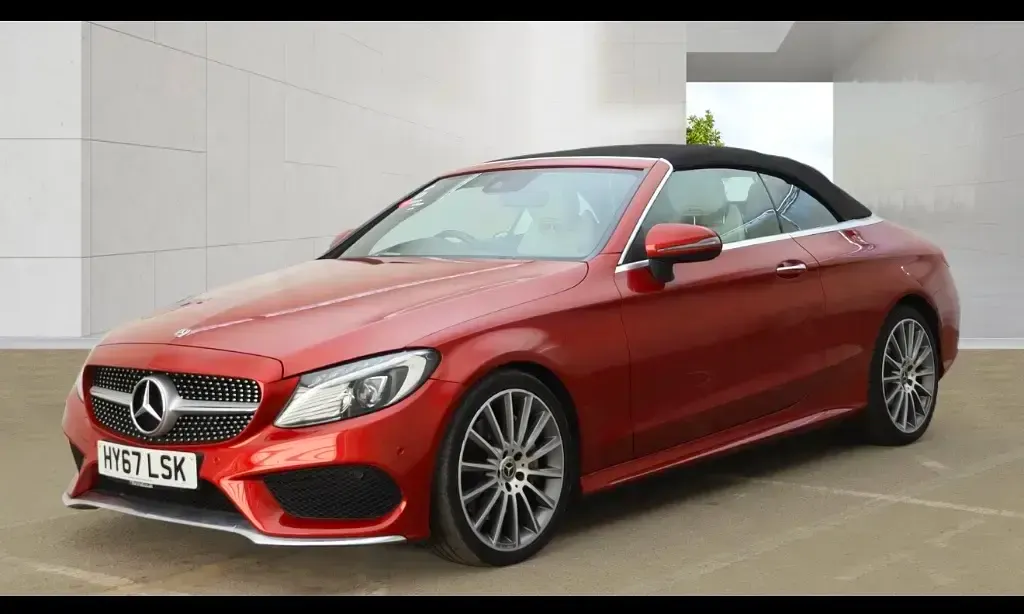 Usado Mercedes C250 AMG Line Premium Plus 2017 Vermelho Cabrios
