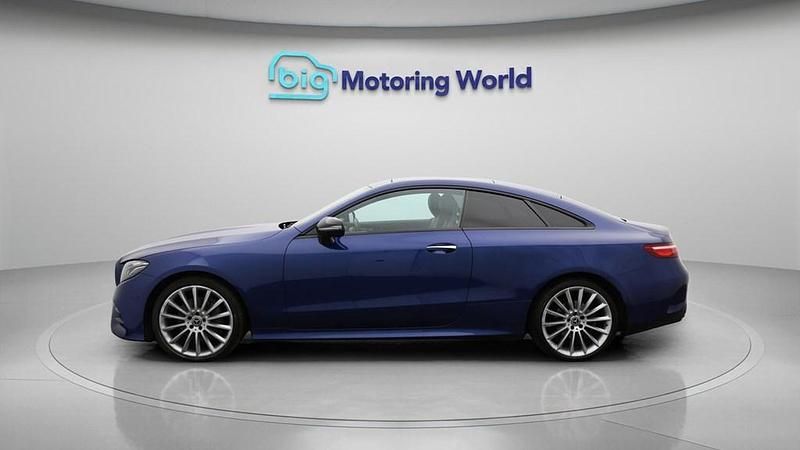 Used Mercedes E220 AMG line 194 HP (142 kW) 2020 Blue Coupe