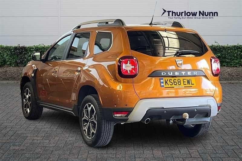 Used Dacia Duster Prestige 115 HP (84 kW) 2018 Orange SUV