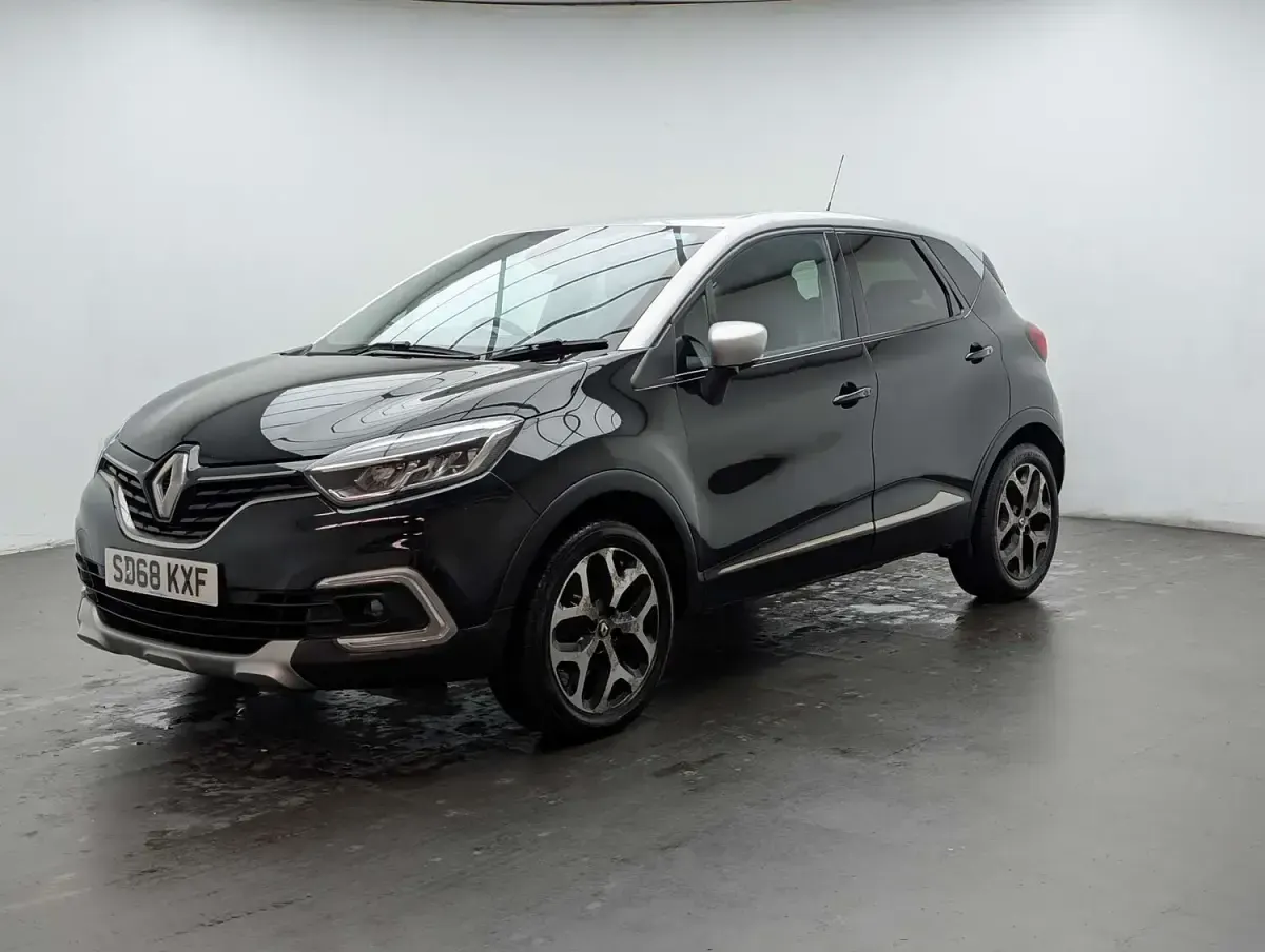 Used Renault Captur GT-Line 90 HP (66 kW) 2018 Black/silver SUV