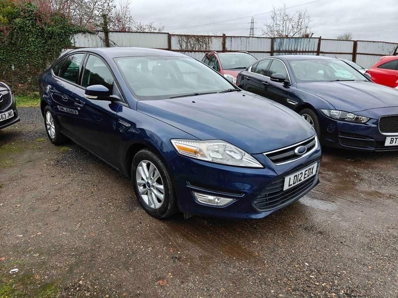 Used Ford Mondeo Zetec 2012 Blue Hatchback