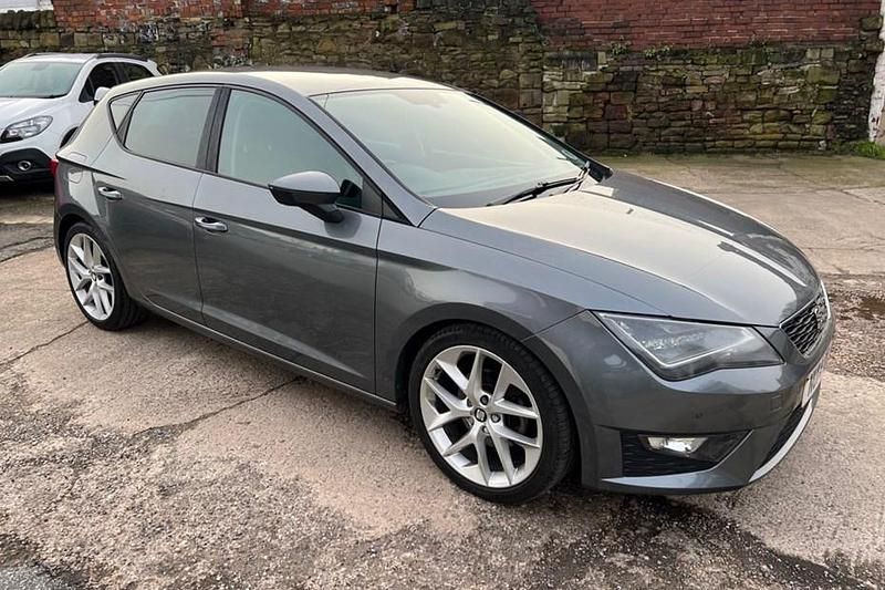 Used Seat Leon FR 125 HP (91 kW) 2014 Grey Hatchback