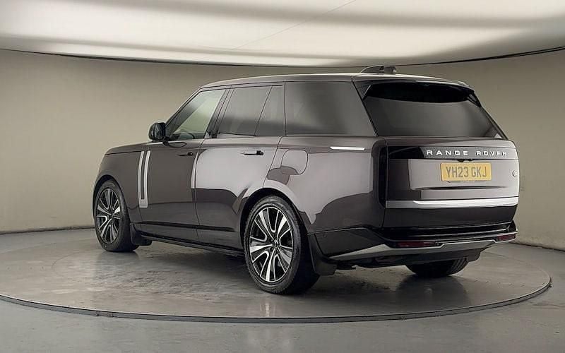 Używany Land Rover Range Rover First Edition 510 KM (375 kW) 2023 Szary SUV