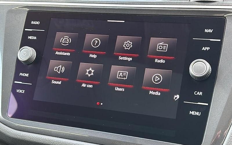 Used 2024 VW Tiguan Allspace Elegance SUV | £25,999 (Super price) - Image 1/4