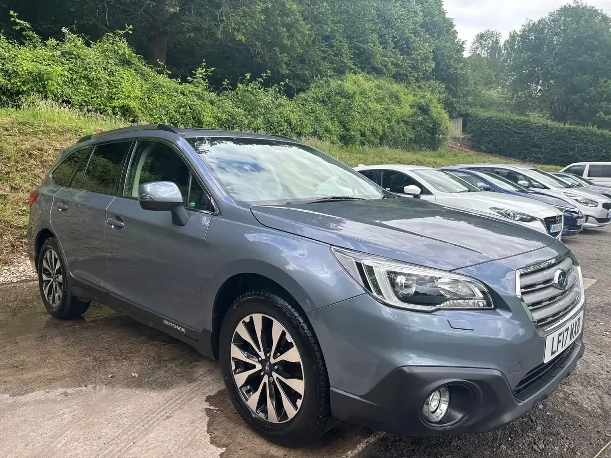 Used Subaru Outback Premium 175 HP (128 kW) 2017 Grey Estate
