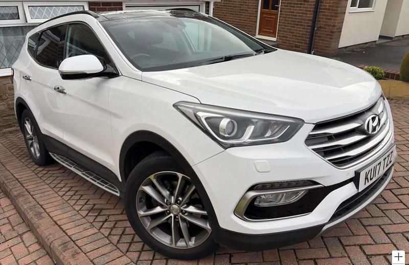 White Used 2016 Hyundai Santa Fe Premium SE SUV | £15,999 (Fair price) - Image 1/4