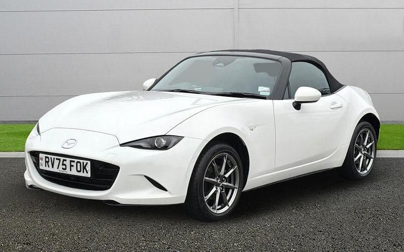 Used Mazda MX5 Exclusive-Line 132 HP (97 kW) 2025 White Cabriolet