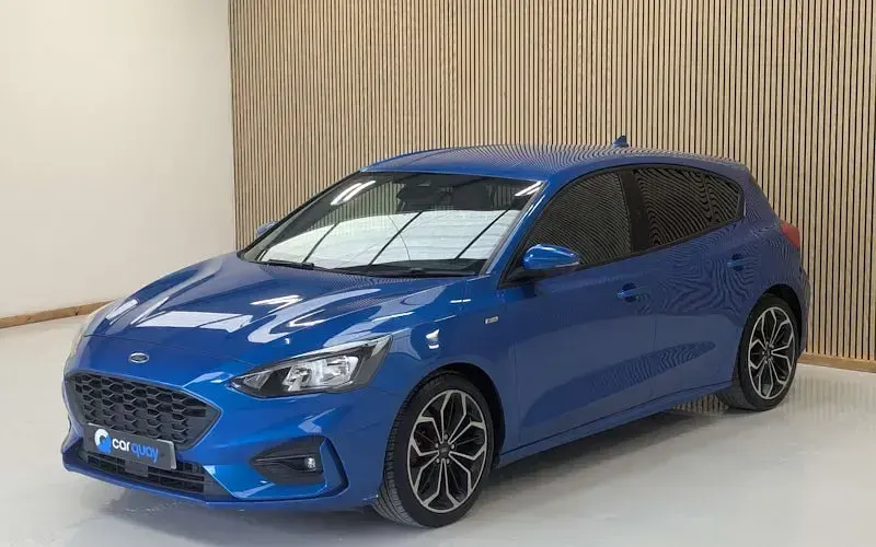 Used Ford Focus ST-Line X 125 HP (91 kW) 2018 Blue Hatchback