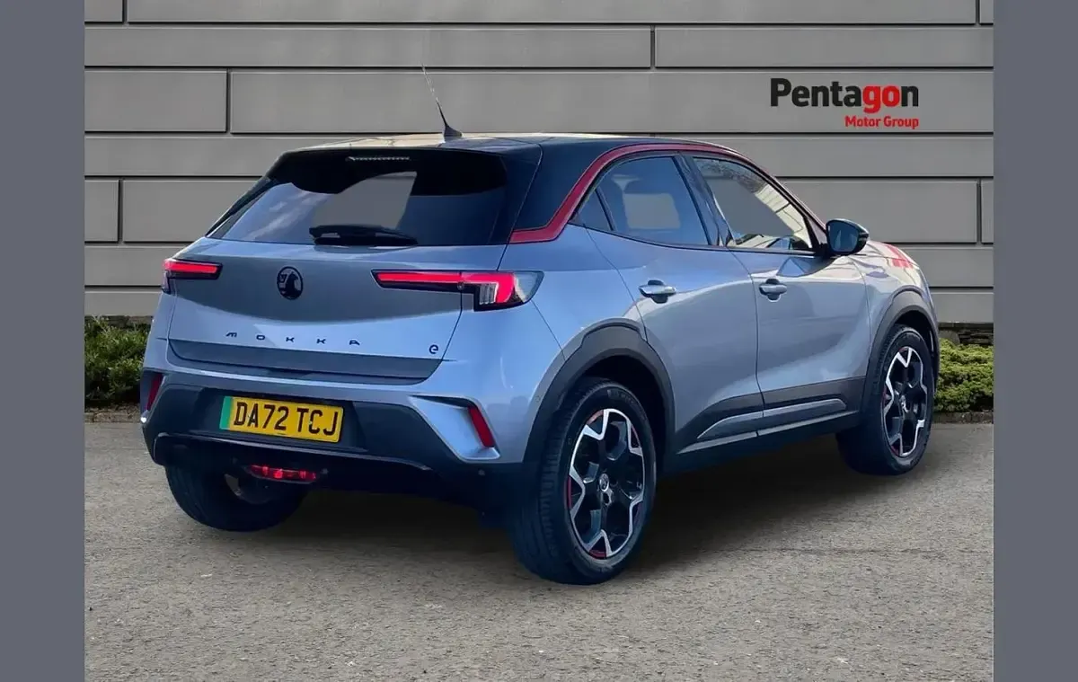 Second-hand Vauxhall Mokka GS Line 100 kW (136 CP) 2022 Gri SUV