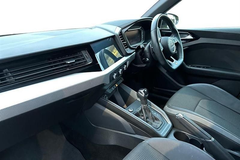 Used Audi A1 Black Edition 95 HP (69 kW) 2022 Python yellow SUV