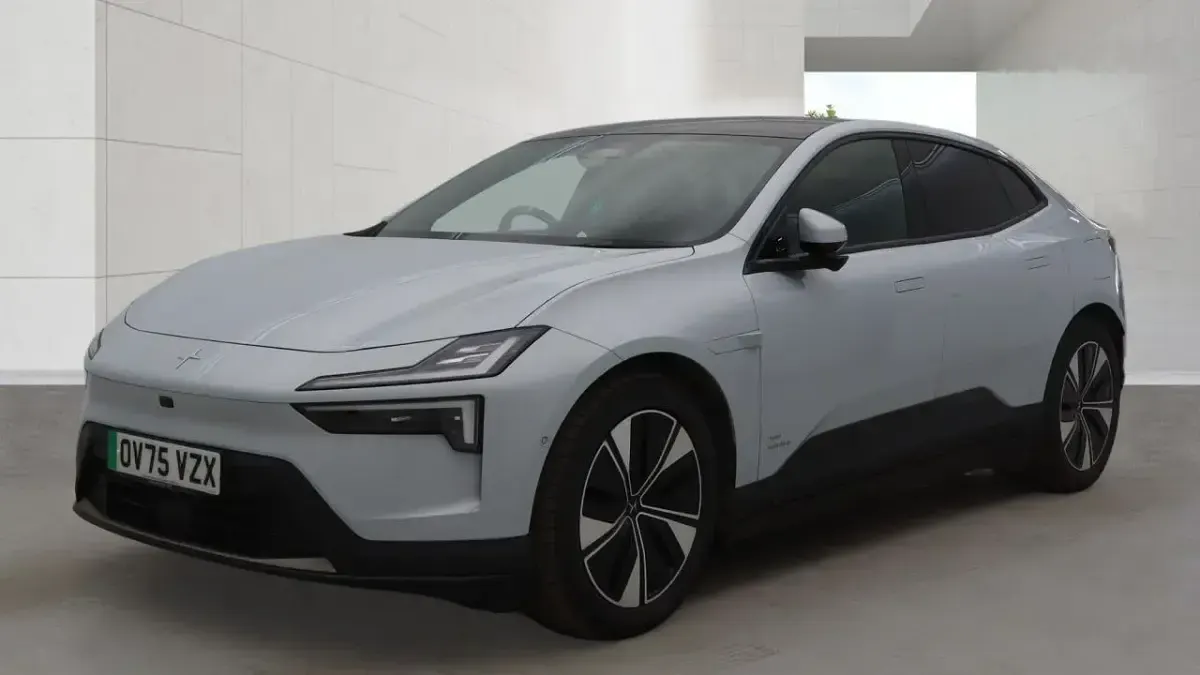 Used Polestar 4 Plus 400 kW (544 HP) 2025 Silver SUV
