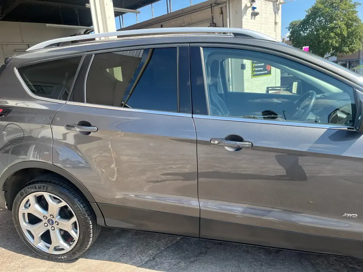 Used Ford Kuga Titanium 180 HP (132 kW) 2017 Grey SUV