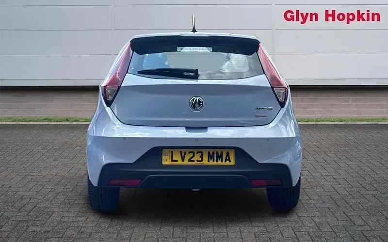 Used MG MG3 Exclusive 106 HP (77 kW) 2023 Silver Hatchback