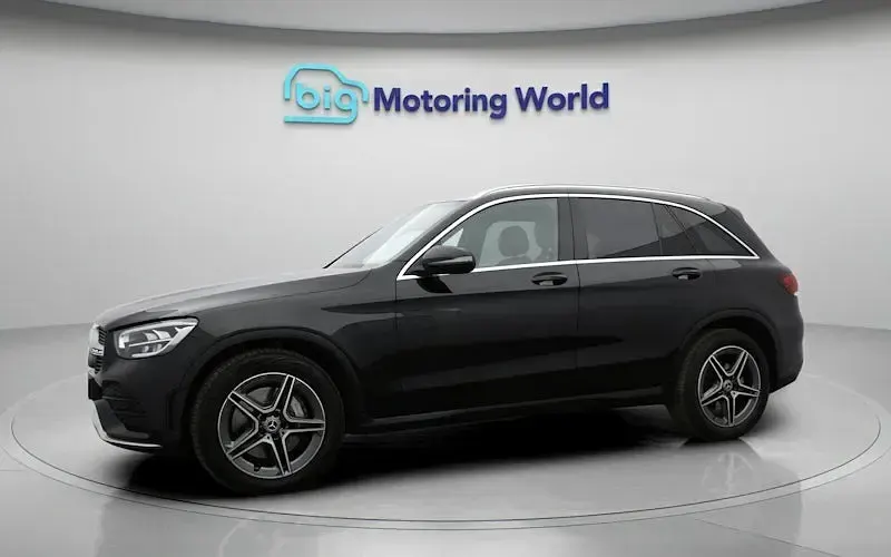 Used Mercedes GLC220 AMG line 194 HP (142 kW) 2021 Black SUV
