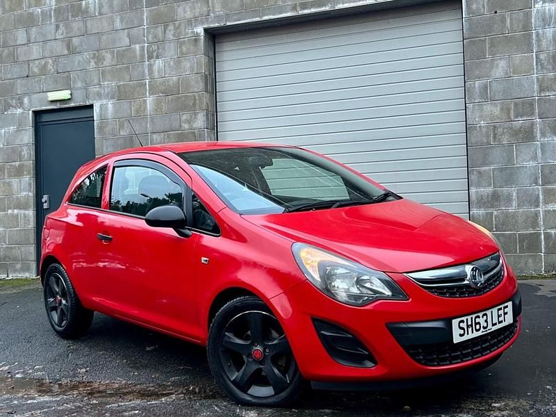 Red Used 2013 Vauxhall Corsa Hatchback | £2,850 (Super price) - Image 1/4