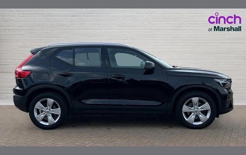 Used Volvo XC40 Core 161 HP (118 kW) 2023 Black SUV