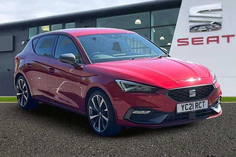 Desire red Used 2021 Seat Leon FR Sport Hatchback | £15,995 - Image 1/4