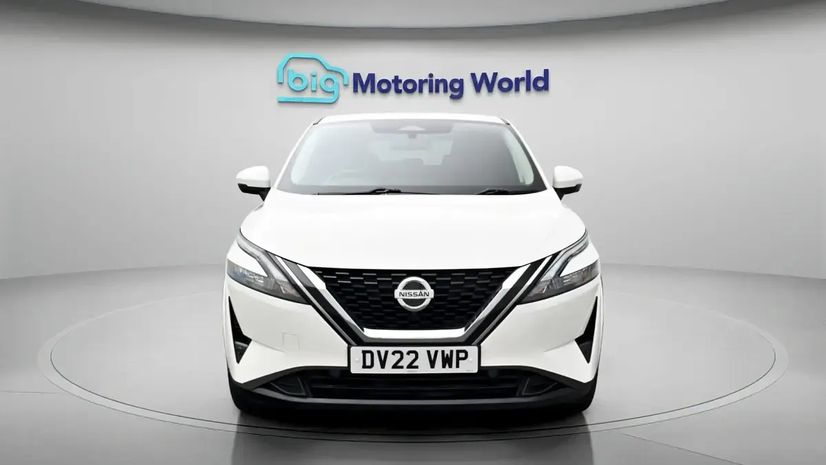 Used Nissan Qashqai N-Connecta 140 HP (102 kW) 2022 White SUV
