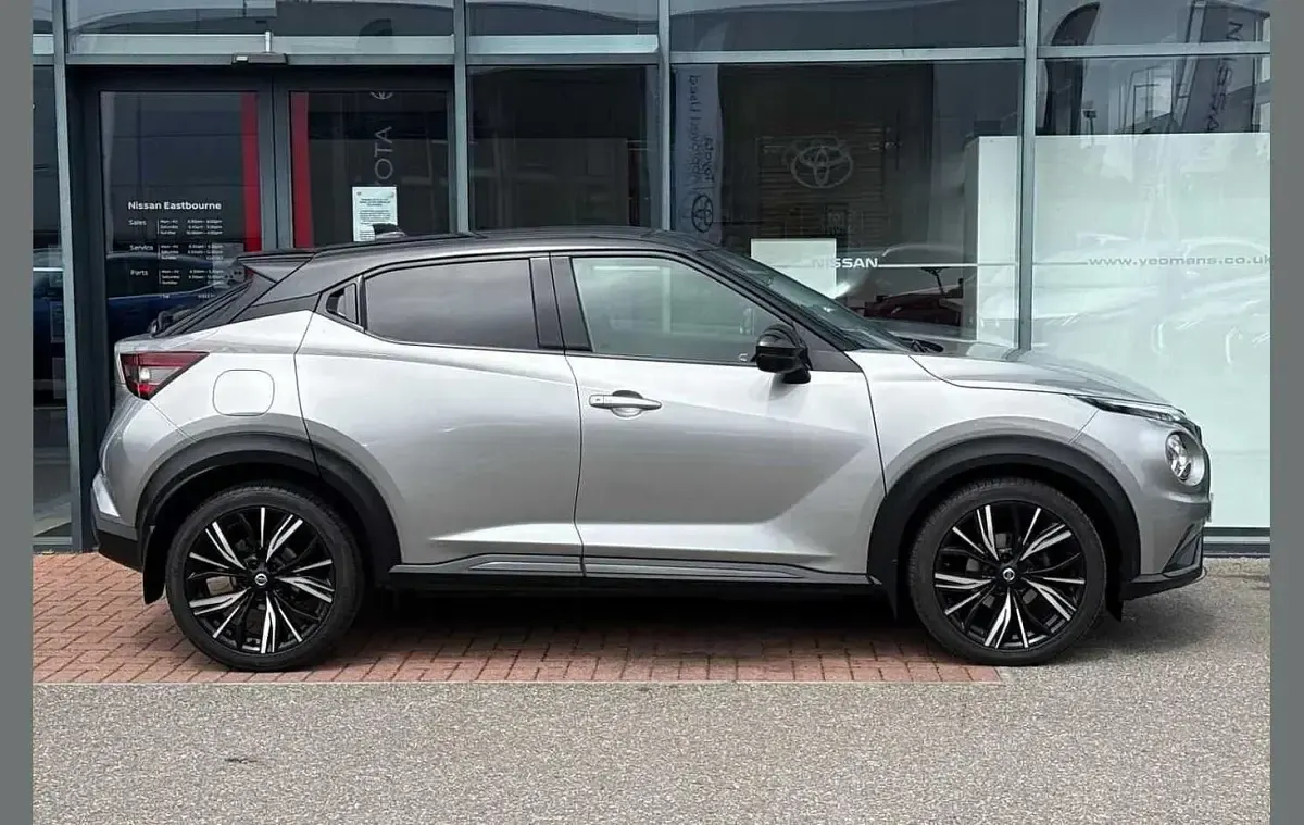 Used Nissan Juke Tekna+ 112 HP (82 kW) 2021 Silver SUV