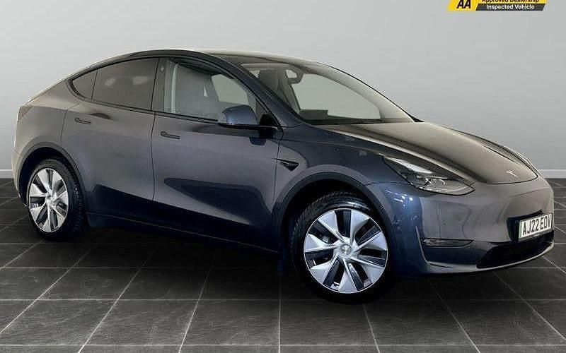 Grey Used 2022 Tesla Model Y Long Range SUV | £22,995 (Fair price) - Image 1/2
