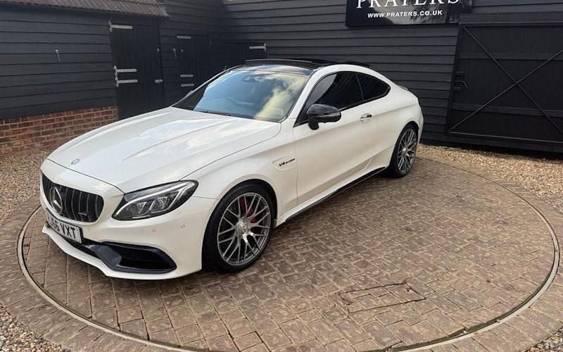 Usado Mercedes C63 AMG Premium 476 HP (350 kW) 2018 Coupé