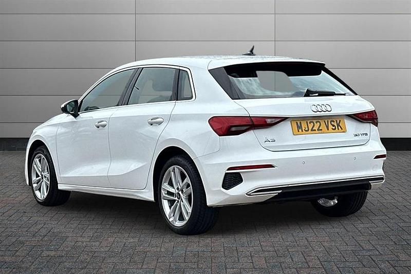 Used Audi A3 Sport 110 HP (80 kW) 2022 White Sedan