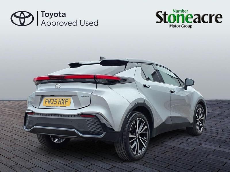 Used Toyota C-HR 138 HP (101 kW) 2025 Silver SUV